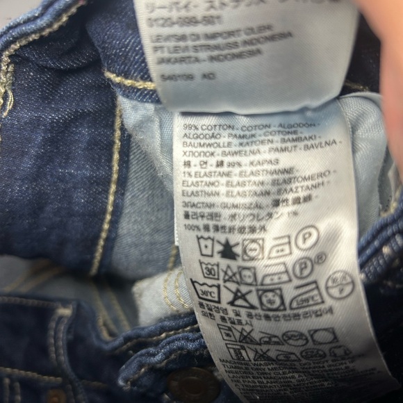 518 Superlow Levis - Picture 5 of 7